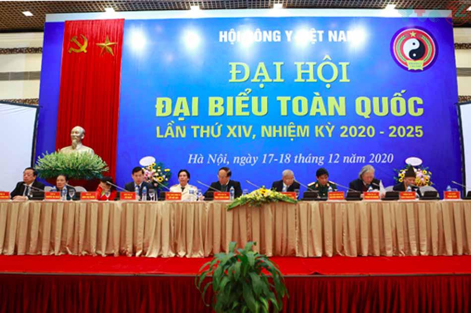 Cao Vị Nhân được giới thiệu tại Đại hội đại biểu Hội Đông Y Việt Nam